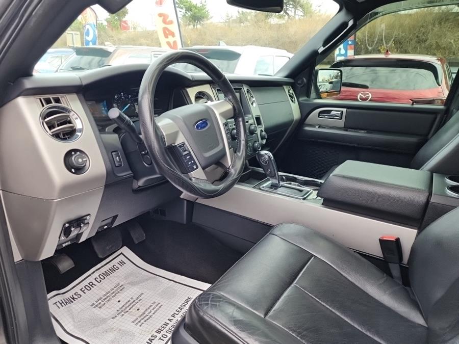 2015 Ford Expedition 4WD 4dr Limited photo