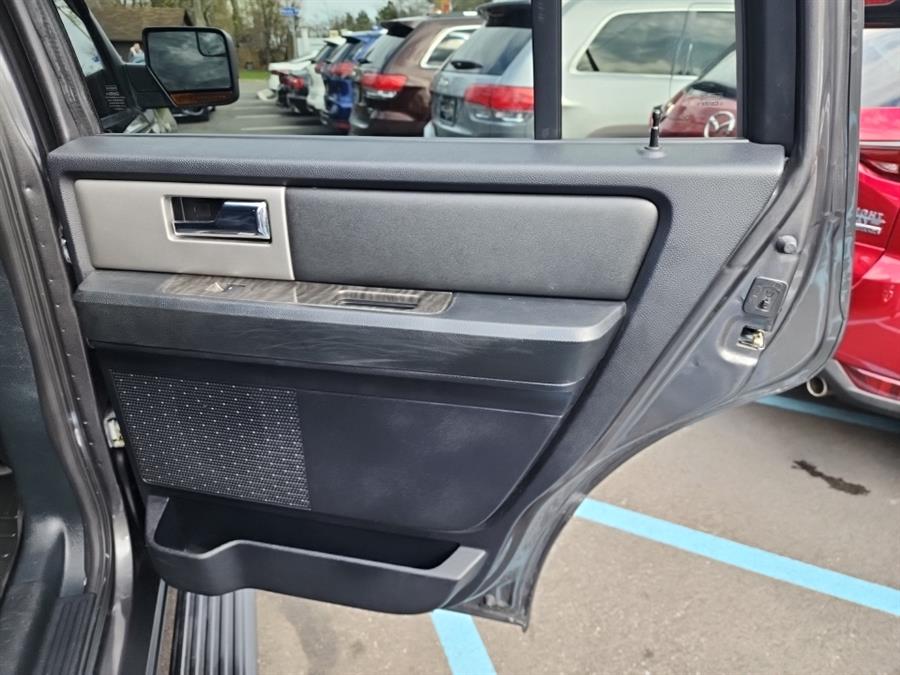 2015 Ford Expedition 4WD 4dr Limited photo