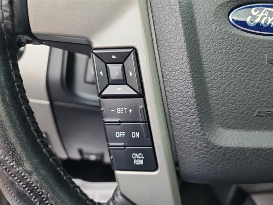 2015 Ford Expedition 4WD 4dr Limited photo