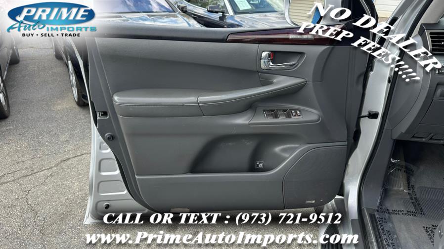 2010 Lexus LX 570 photo