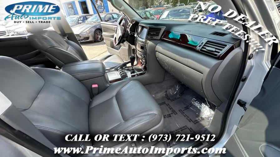 2010 Lexus LX 570 photo