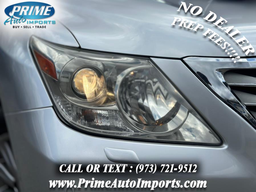 2010 Lexus LX 570 photo