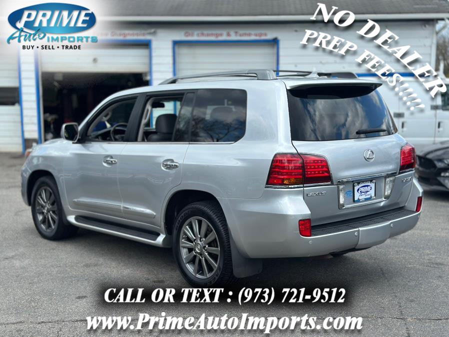 2010 Lexus LX 570 photo