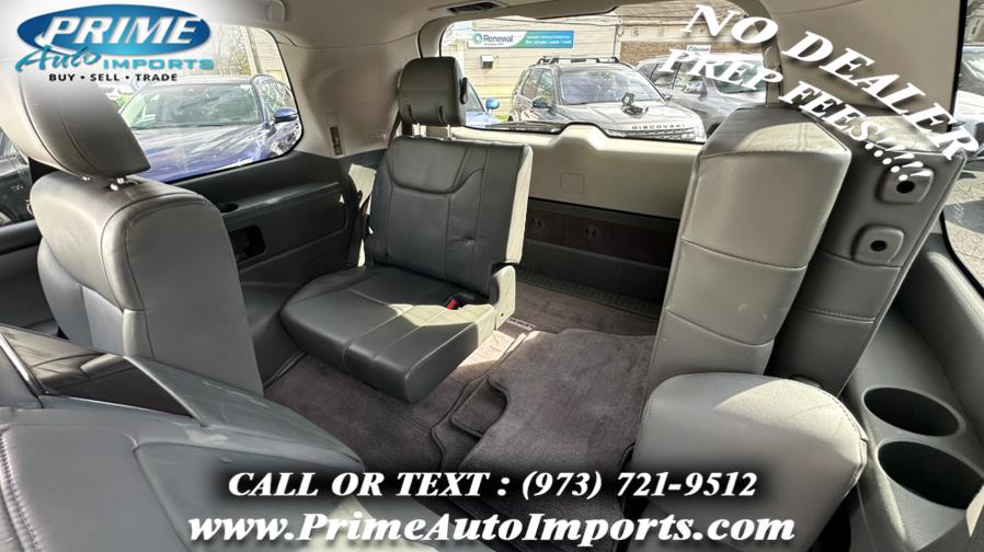 2010 Lexus LX 570 photo