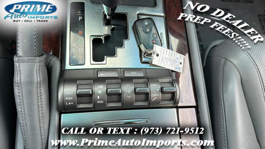 2010 Lexus LX 570 photo