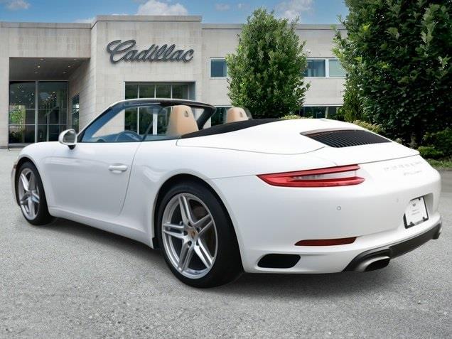 2017 Porsche 911 Carrera photo
