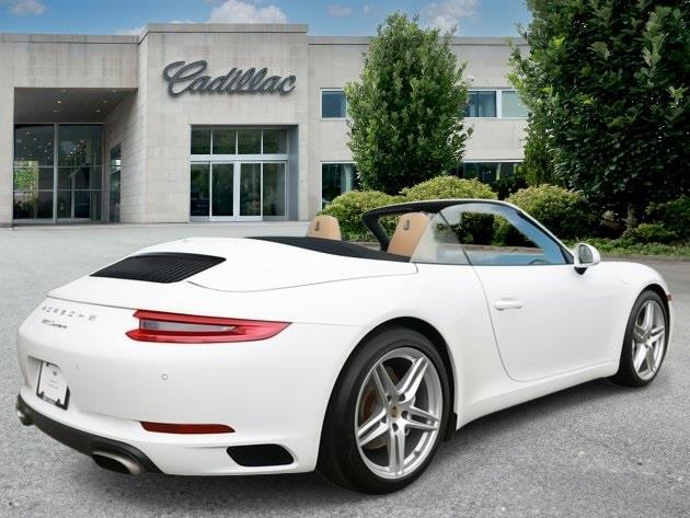 2017 Porsche 911 Carrera photo