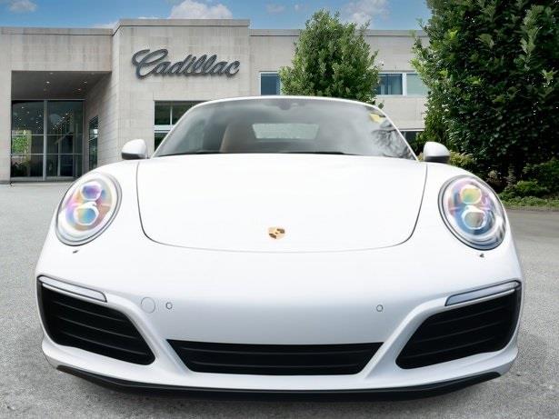 2017 Porsche 911 Carrera photo