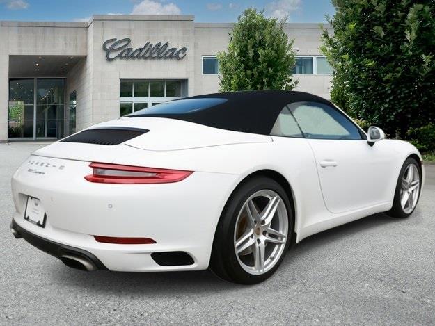 2017 Porsche 911 Carrera photo