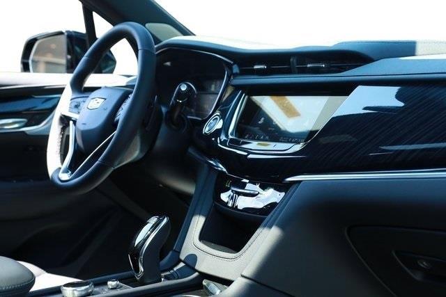 2023 Cadillac XT6 Premium Luxury photo