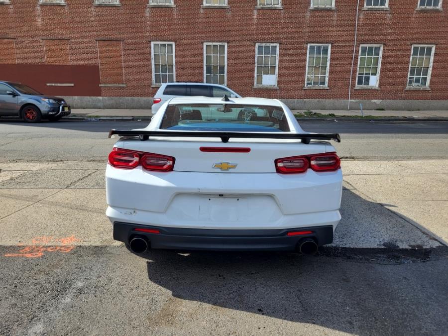 2020 Chevrolet Camaro 2dr Cpe 1LT photo