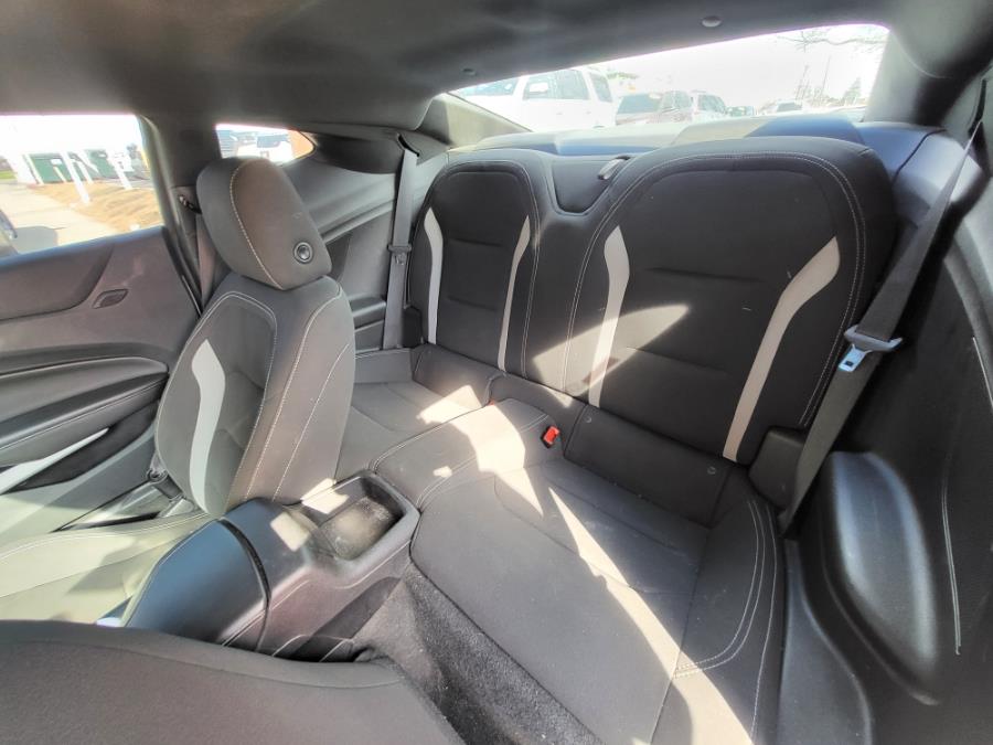 2020 Chevrolet Camaro 2dr Cpe 1LT photo