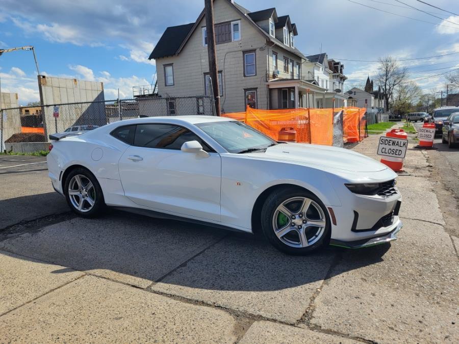 2020 Chevrolet Camaro 2dr Cpe 1LT photo