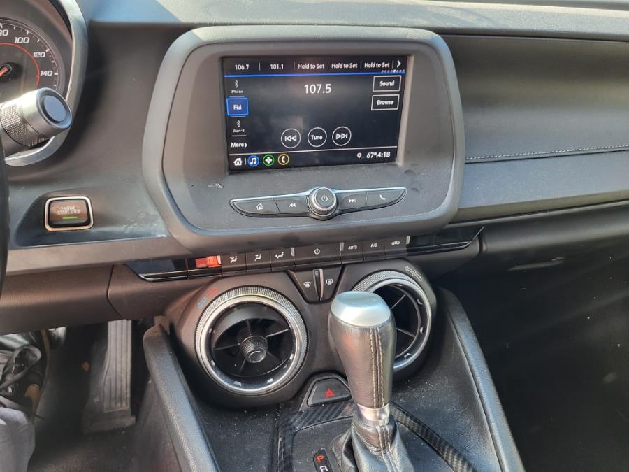 2020 Chevrolet Camaro 2dr Cpe 1LT photo