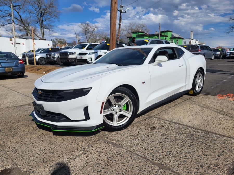 2020 Chevrolet Camaro 2dr Cpe 1LT photo