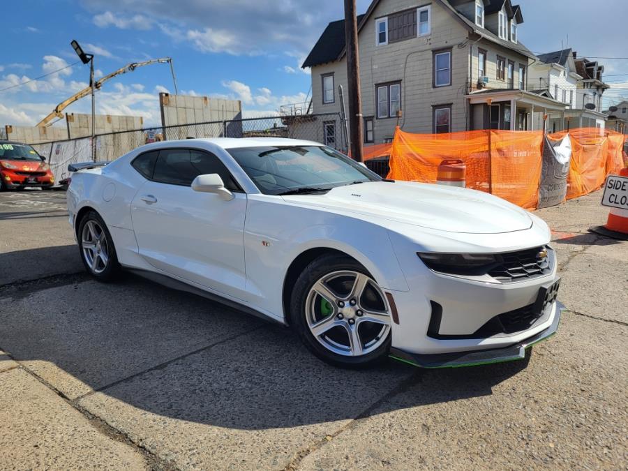2020 Chevrolet Camaro 2dr Cpe 1LT photo