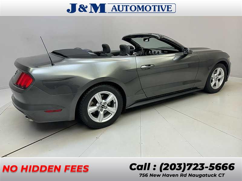 2015 Ford Mustang V6 photo