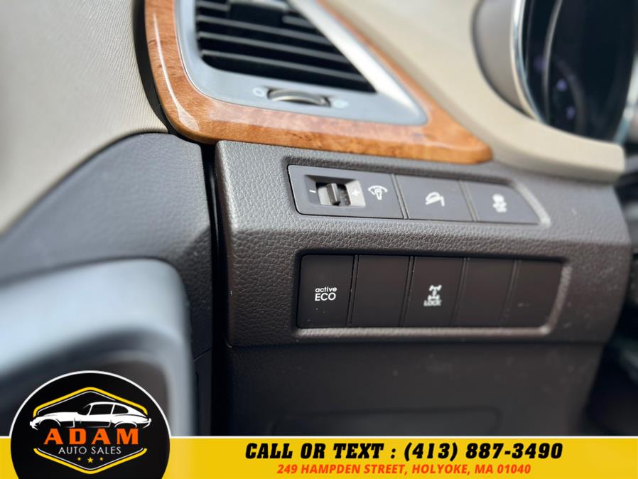 2013 Hyundai Santa Fe Sport 2.4L photo