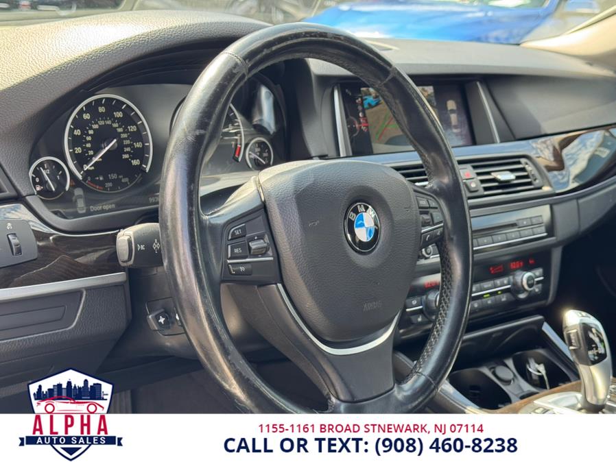 2015 BMW 5-Series 4dr Sdn 535i xDrive AWD photo