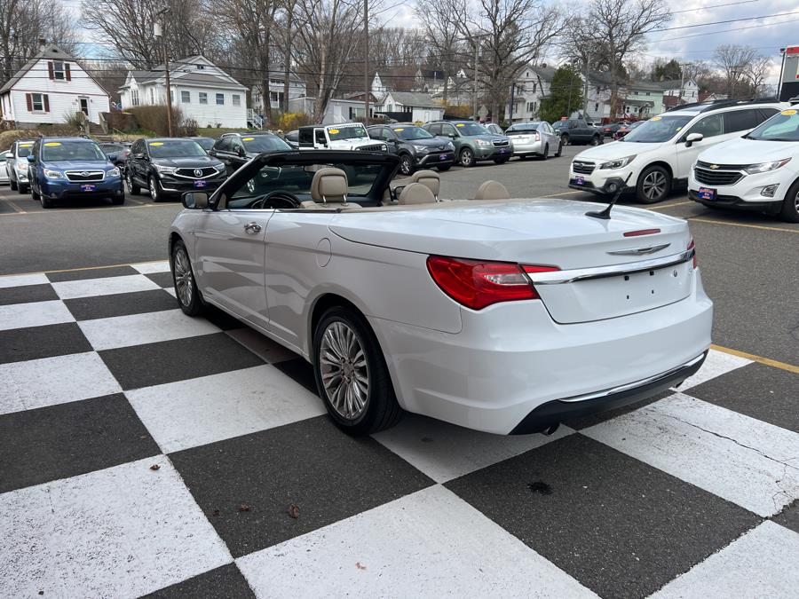 2012 Chrysler Legend Limited photo