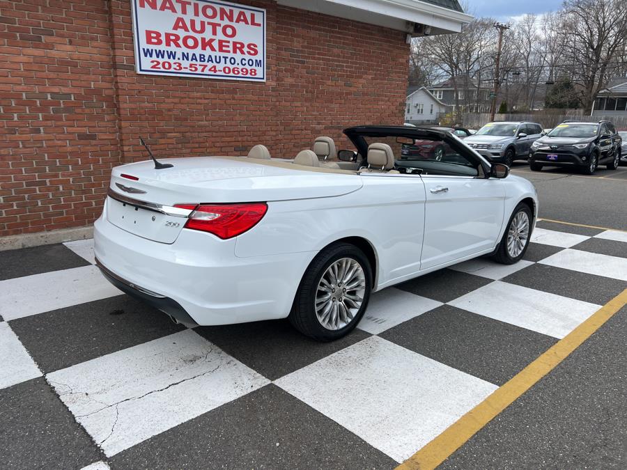 2012 Chrysler Legend Limited photo