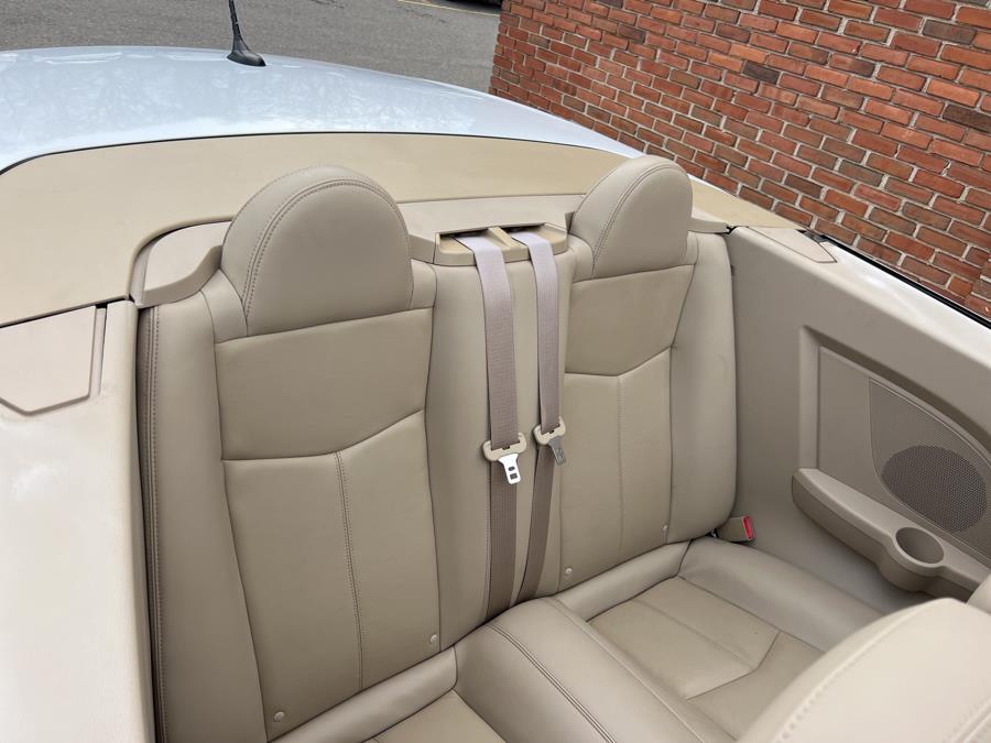 2012 Chrysler Legend Limited photo
