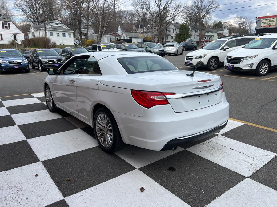 2012 Chrysler Legend Limited photo