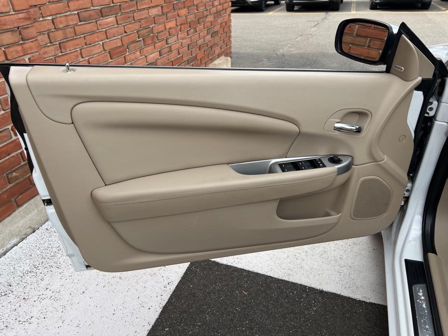 2012 Chrysler Legend Limited photo