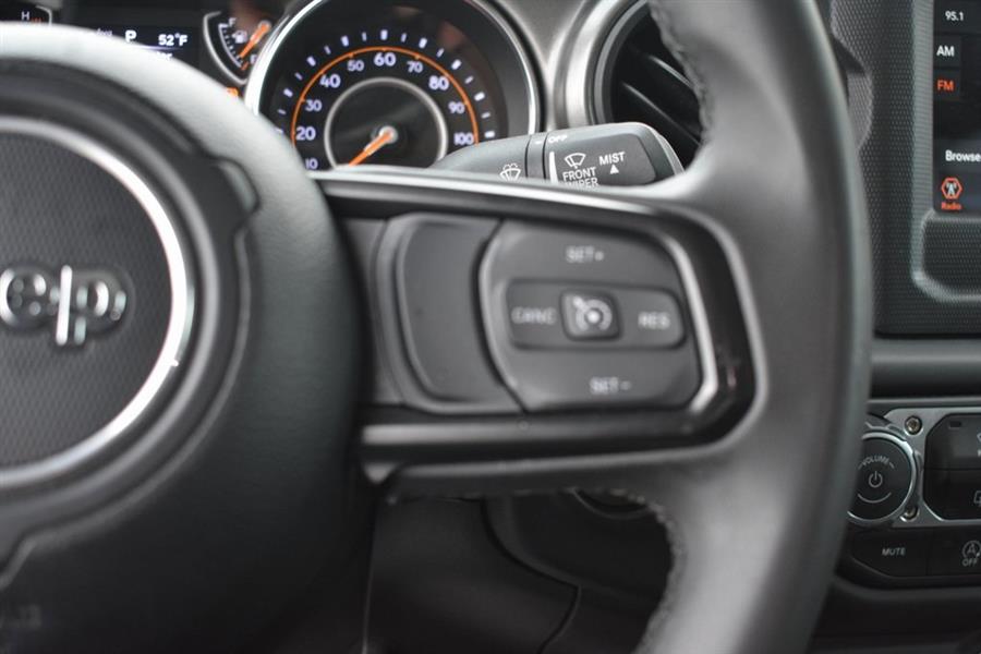 2023 Jeep Gladiator Sport photo