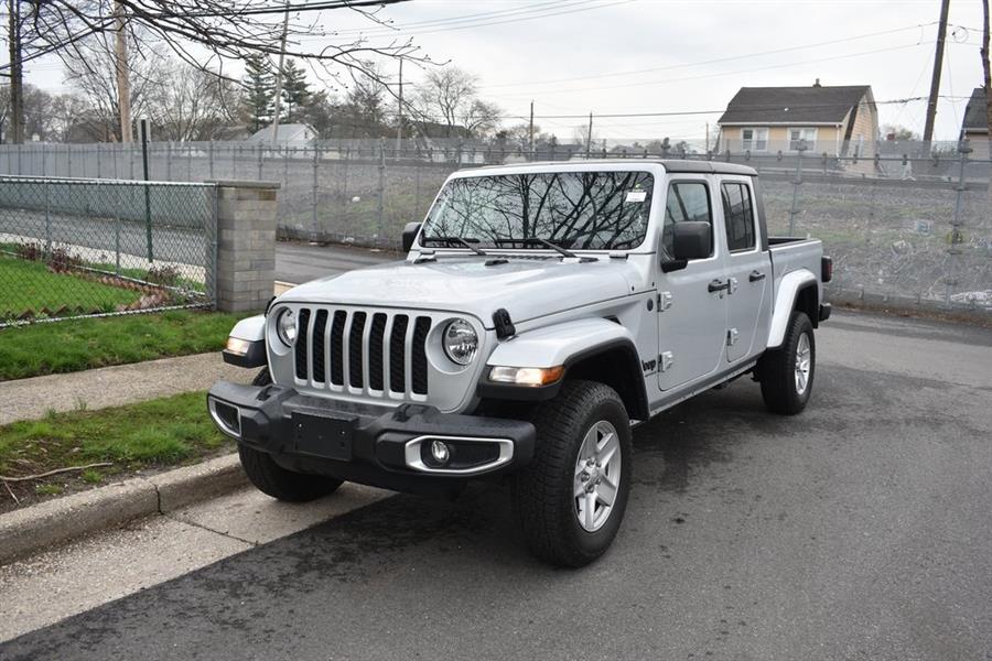 2023 Jeep Gladiator Sport photo