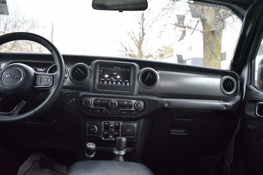 2023 Jeep Gladiator Sport photo
