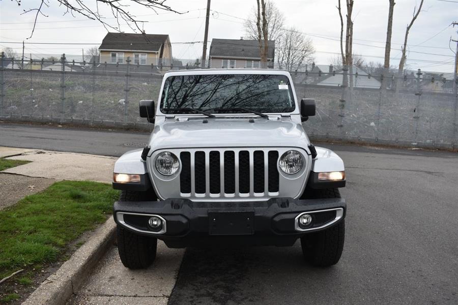 2023 Jeep Gladiator Sport photo