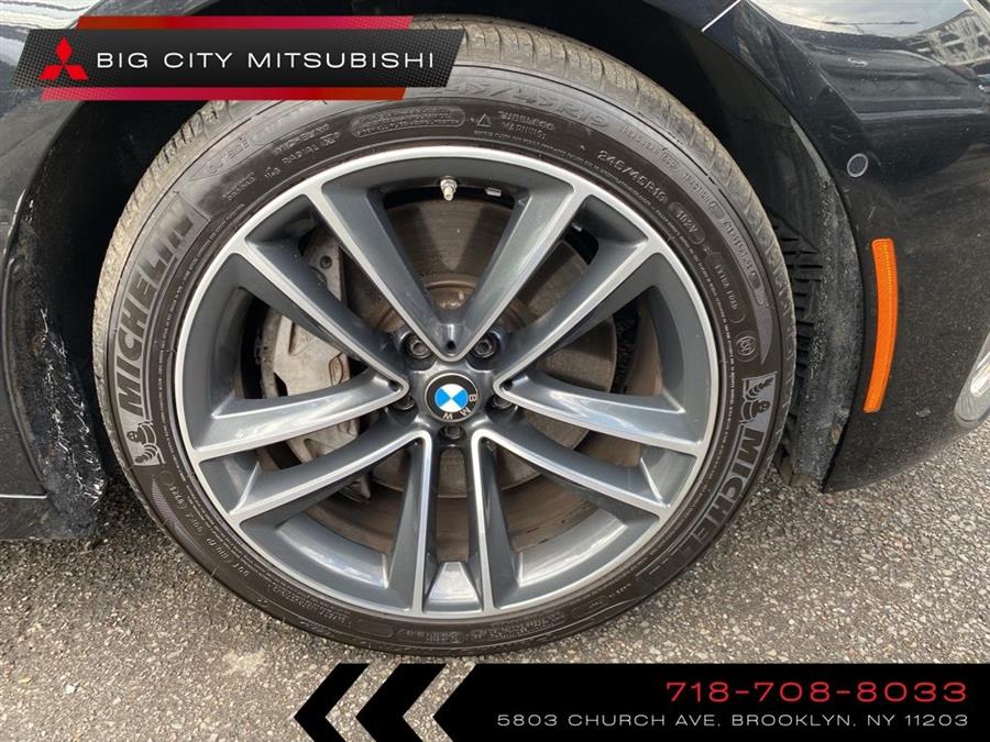2022 BMW 7-Series 750i xDrive photo