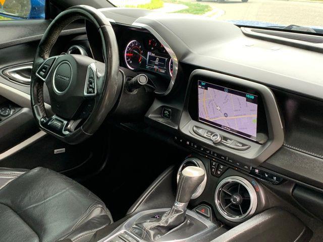 2017 Chevrolet Camaro 2LT photo