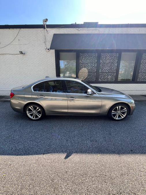 2017 BMW 3-Series 330i xDrive Sedan South Africa photo