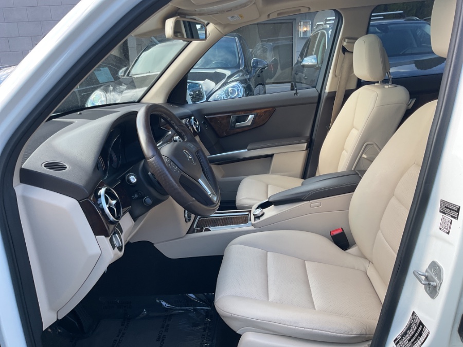 2015 Mercedes-Benz GLK-Class 4MATIC 4dr GLK350 photo
