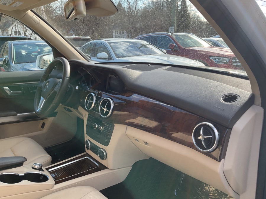 2015 Mercedes-Benz GLK-Class 4MATIC 4dr GLK350 photo