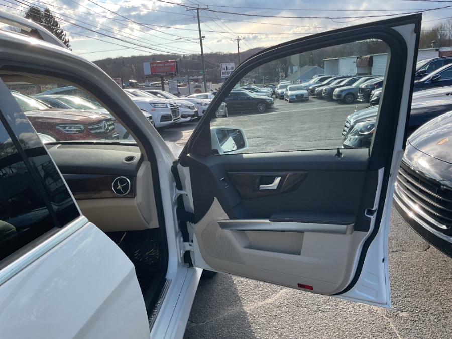 2015 Mercedes-Benz GLK-Class 4MATIC 4dr GLK350 photo