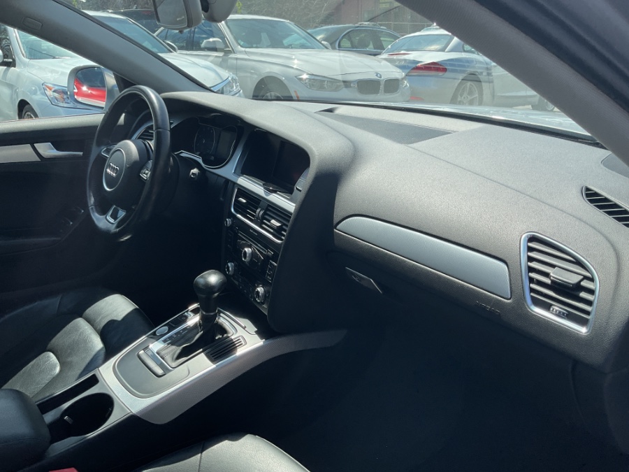 2016 Audi A4 CVT FrontTrak 2.0T Premium photo