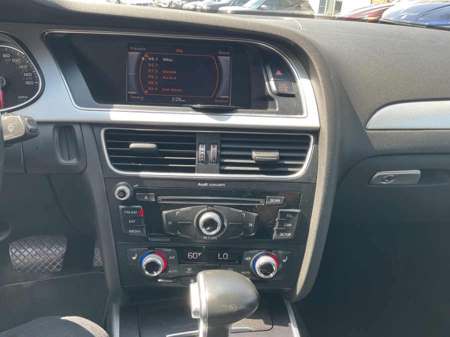 2016 Audi A4 CVT FrontTrak 2.0T Premium photo