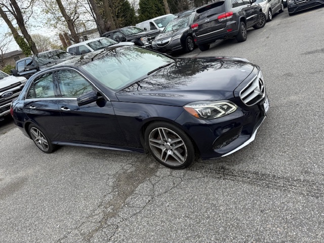 2014 Mercedes-Benz E-Class E350 4MATIC Sport photo