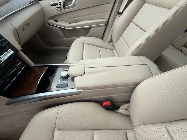 2014 Mercedes-Benz E-Class E350 4MATIC Sport photo