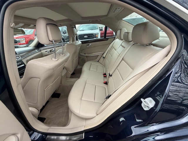 2014 Mercedes-Benz E-Class E350 4MATIC Sport photo