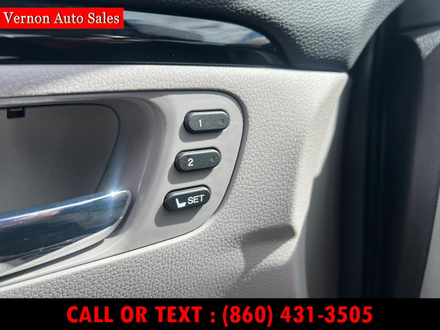 2020 Honda Pilot Touring 8-Passenger AWD photo
