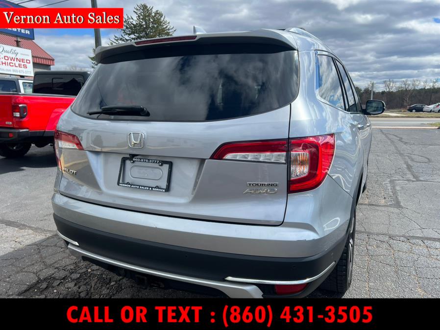2020 Honda Pilot Touring 8-Passenger AWD photo