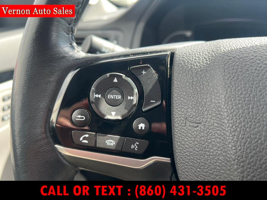 2020 Honda Pilot Touring 8-Passenger AWD photo