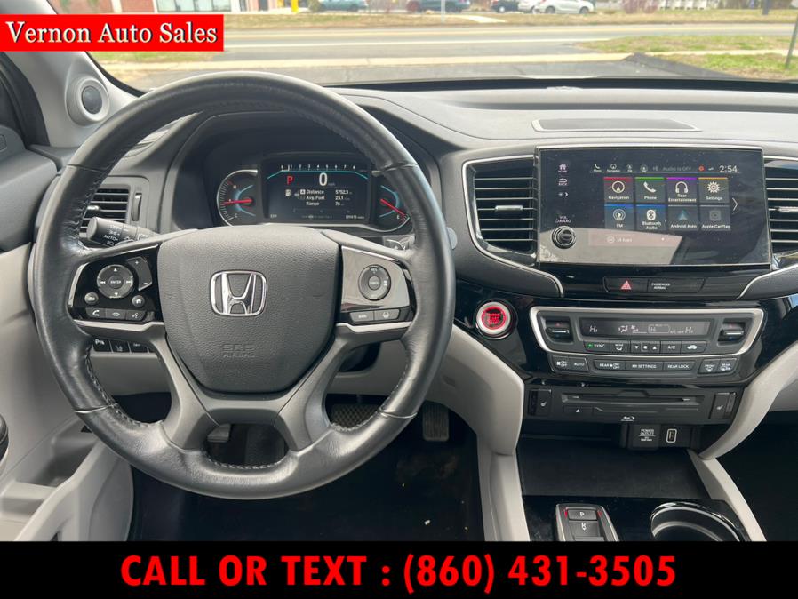 2020 Honda Pilot Touring 8-Passenger AWD photo