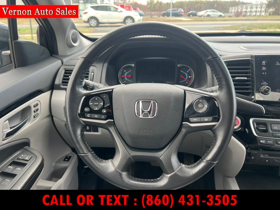 2020 Honda Pilot Touring 8-Passenger AWD photo