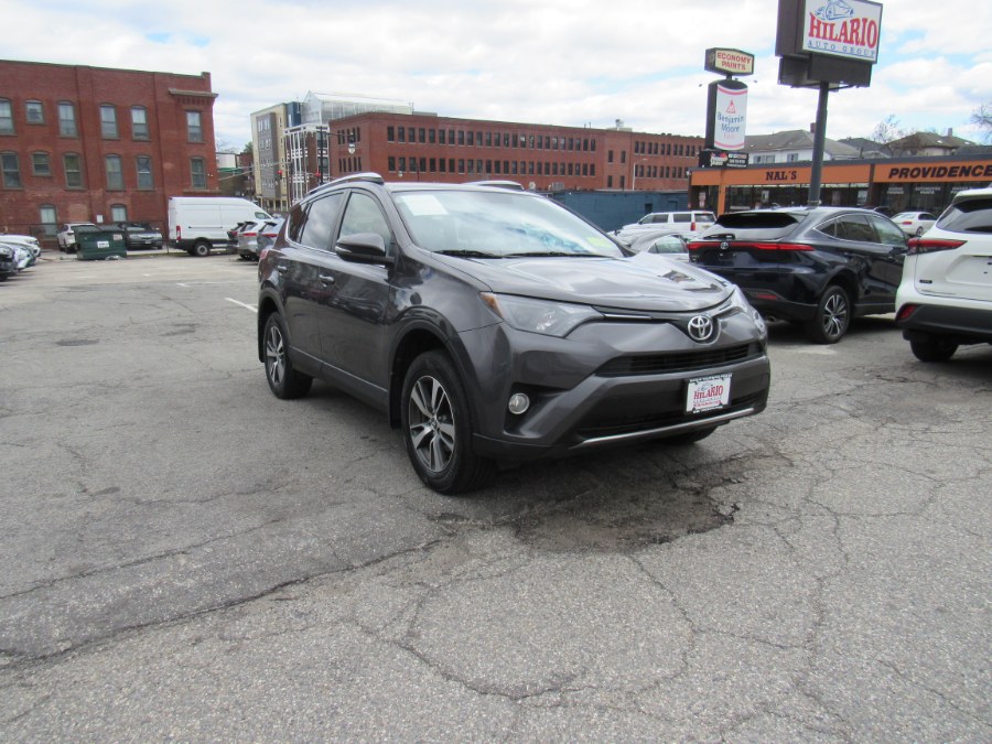 2016 Toyota RAV4 XLE photo