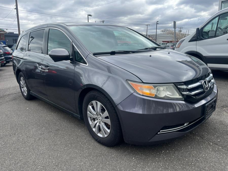 2016 Honda Odyssey 5dr SE  CLEAN CARFAX!!! ONE OW photo